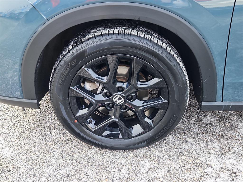 used 2024 Honda HR-V car, priced at $25,887