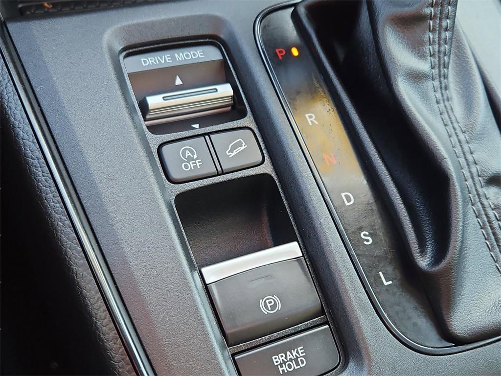 used 2024 Honda CR-V car, priced at $32,487