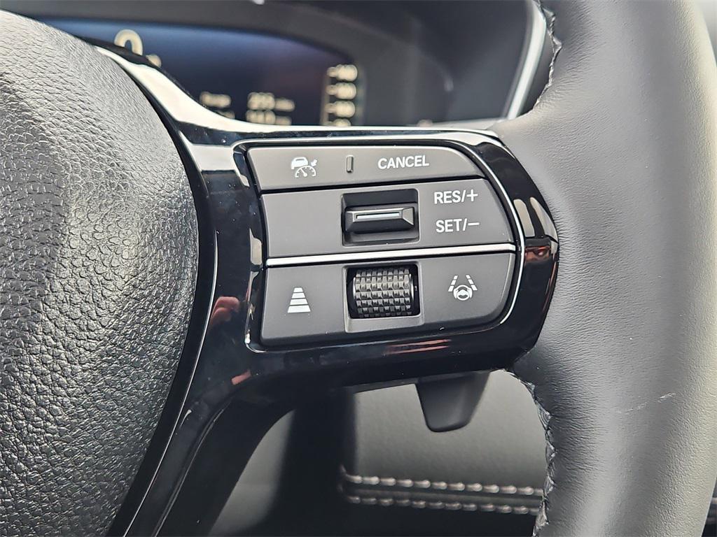 new 2025 Honda Pilot car, priced at $55,715