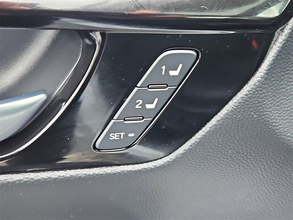 used 2024 Honda CR-V car, priced at $31,687