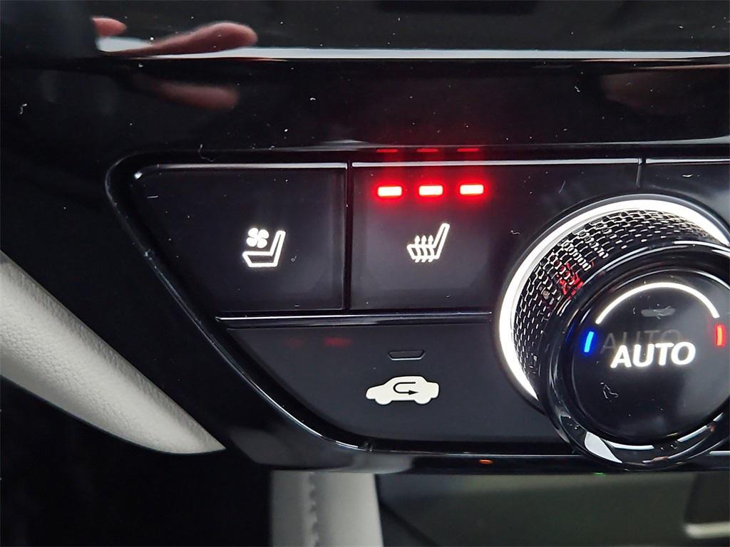 new 2025 Honda Accord Hybrid car, priced at $40,950