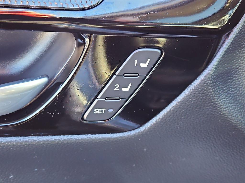 used 2023 Honda CR-V car, priced at $31,387