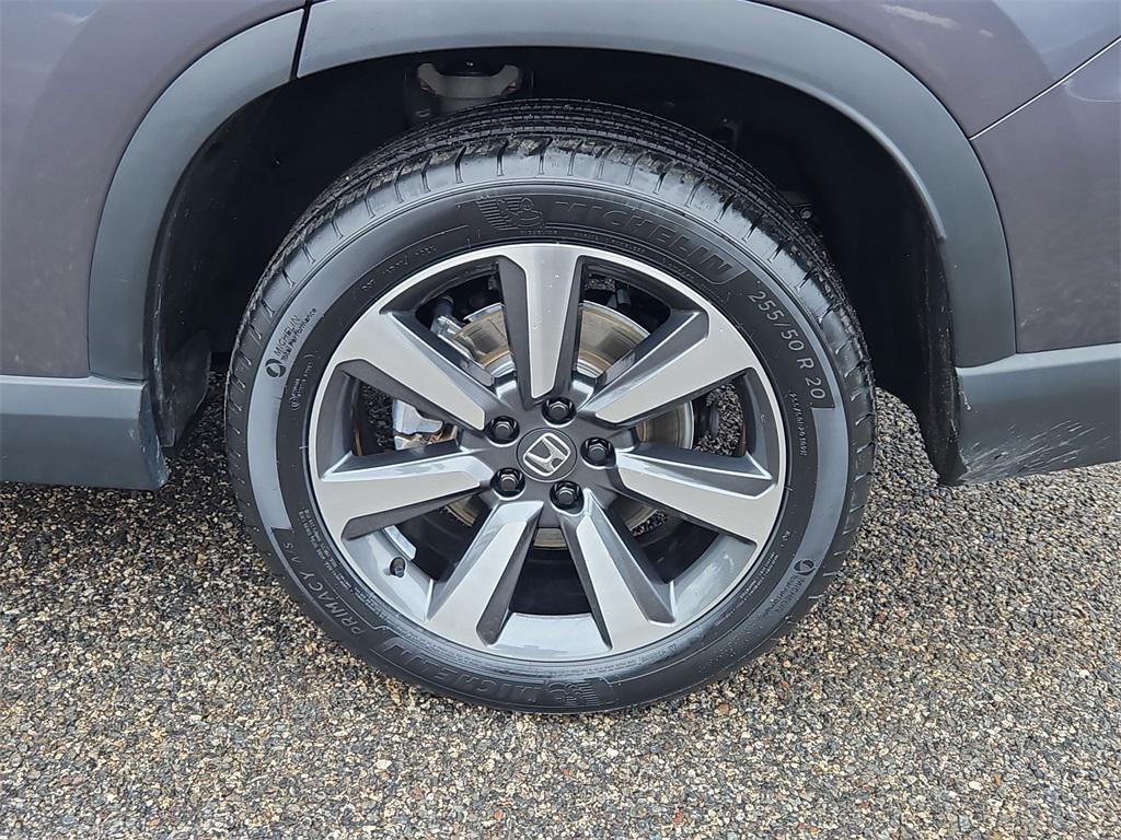 used 2024 Honda Pilot car, priced at $43,187