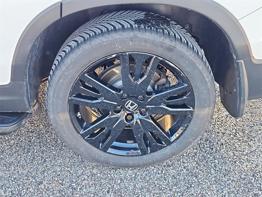 used 2021 Honda Pilot car, priced at $27,387