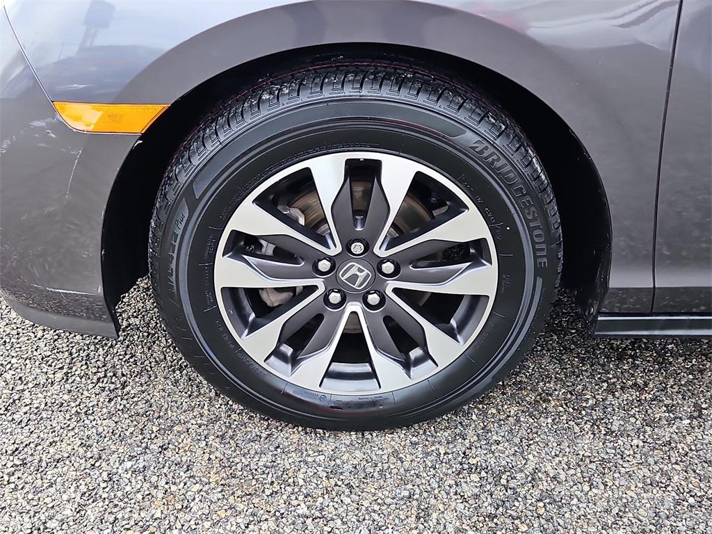 used 2024 Honda Odyssey car, priced at $35,387