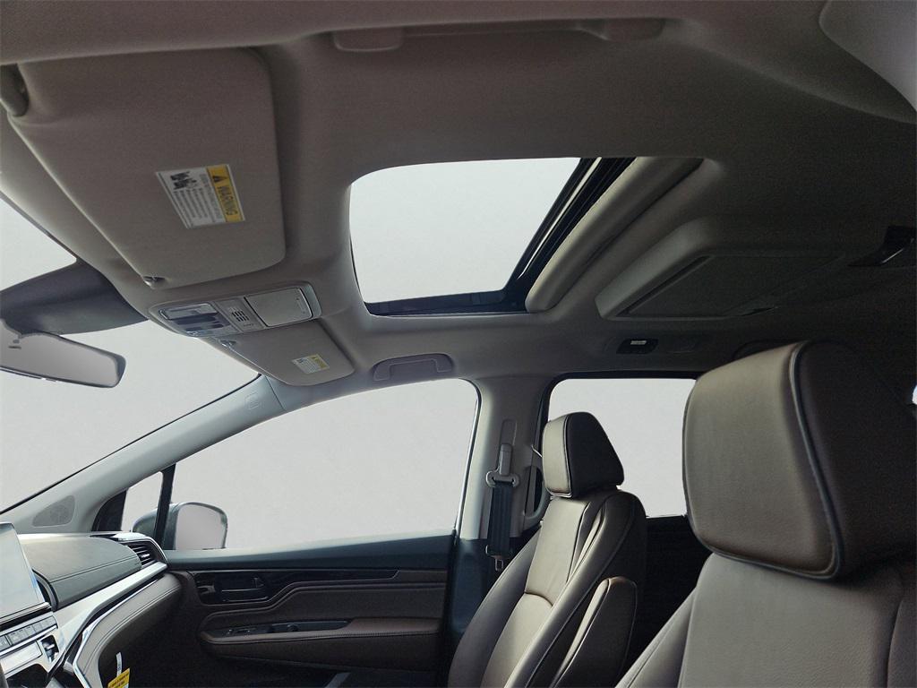 new 2026 Honda Odyssey car, priced at $49,445