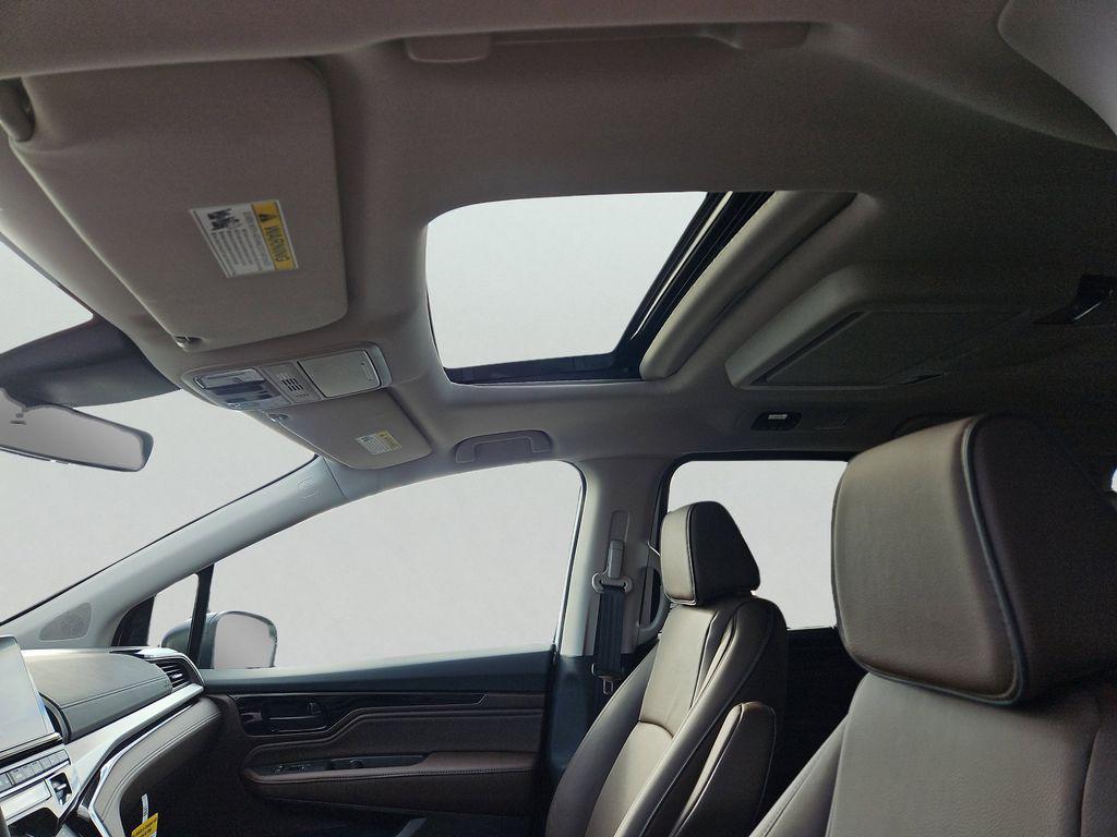 new 2026 Honda Odyssey car, priced at $44,969