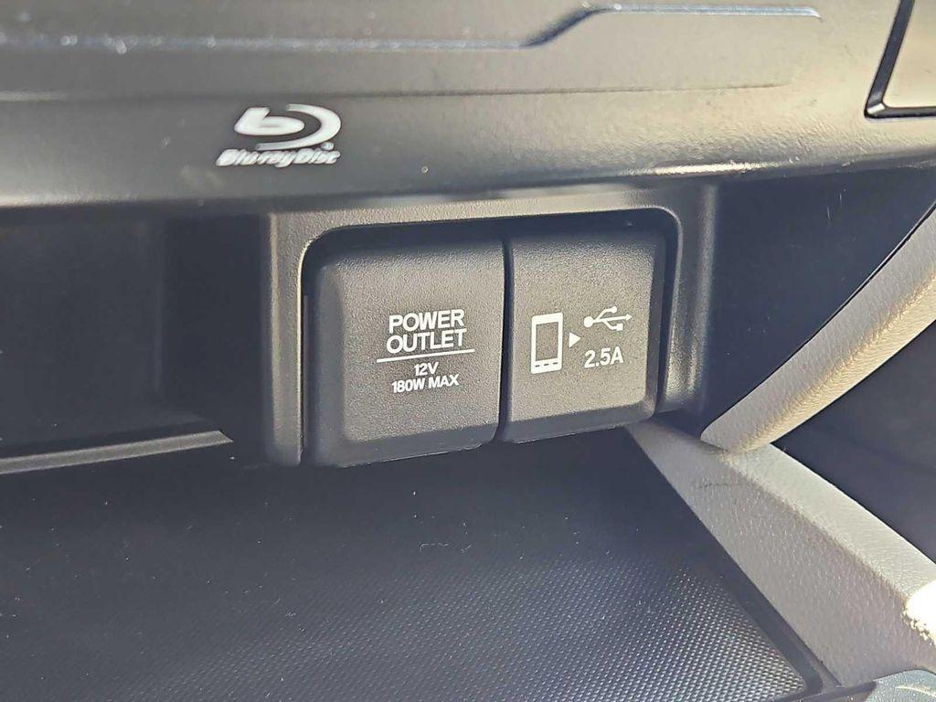 used 2021 Honda Pilot car, priced at $29,875
