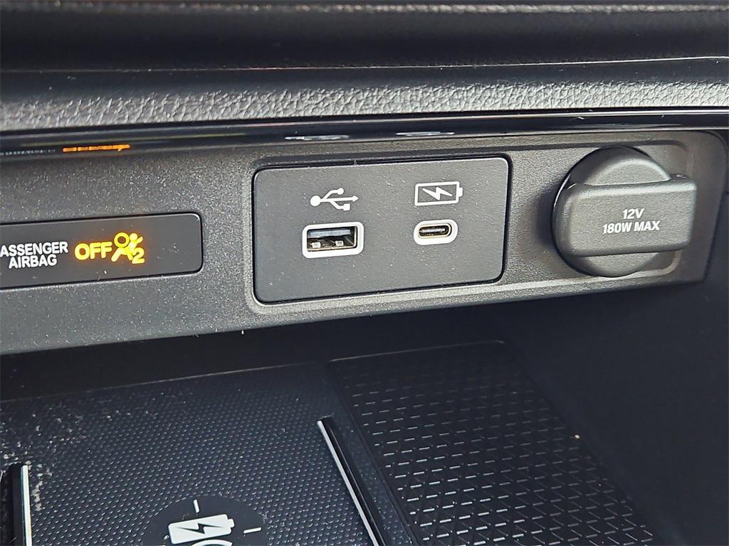 used 2024 Honda CR-V Hybrid car, priced at $33,737