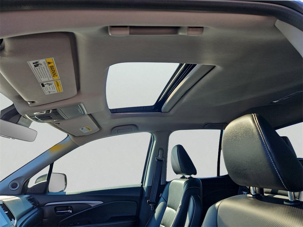 used 2022 Honda Ridgeline car, priced at $29,987