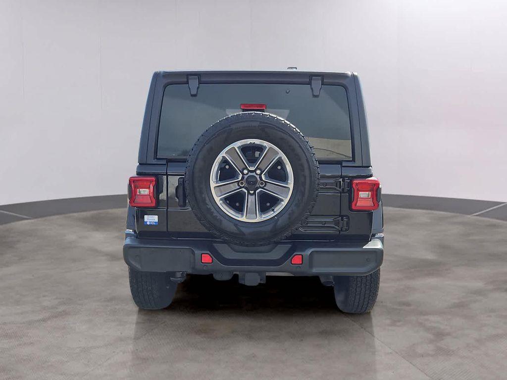 used 2022 Jeep Wrangler Unlimited car, priced at $33,595