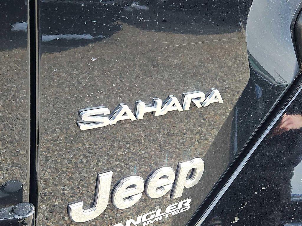 used 2022 Jeep Wrangler Unlimited car, priced at $33,595