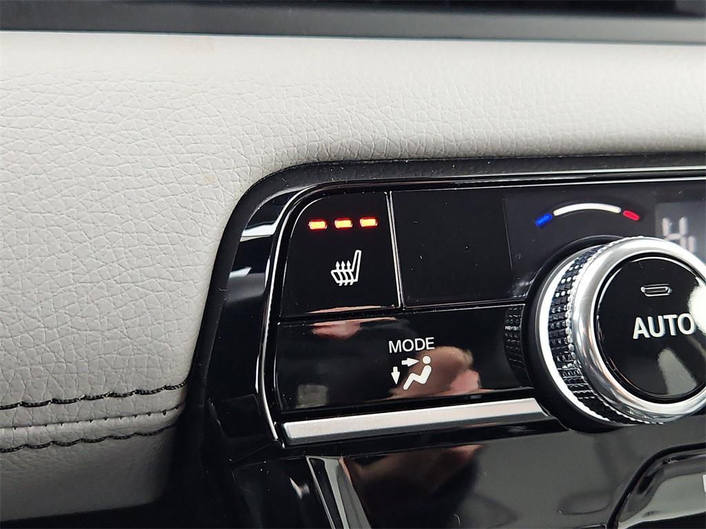 new 2025 Honda Pilot car, priced at $47,095