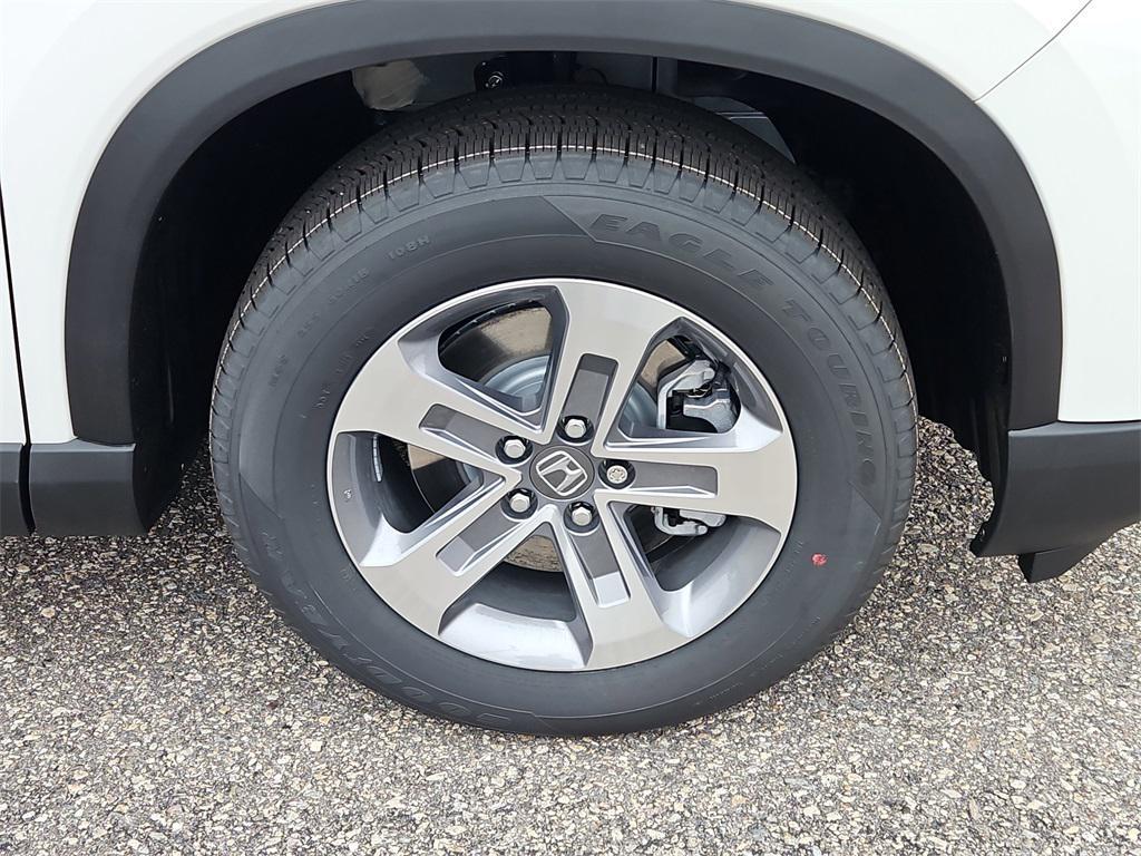 new 2025 Honda Pilot car, priced at $47,550