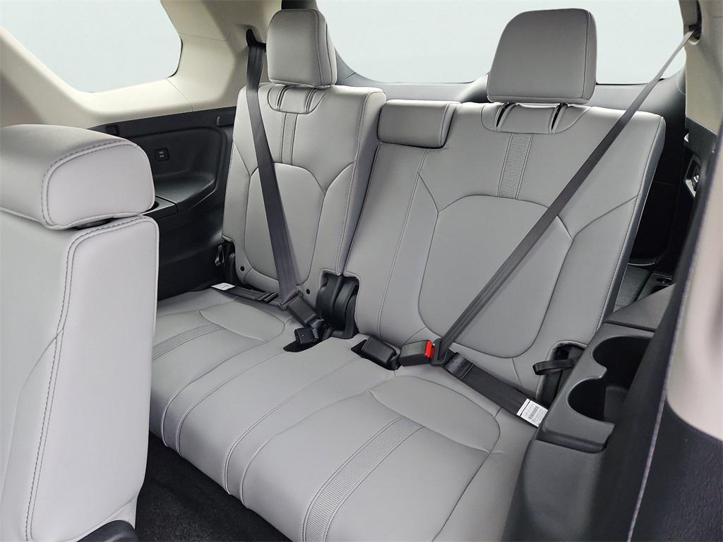 new 2025 Honda Pilot car, priced at $47,550