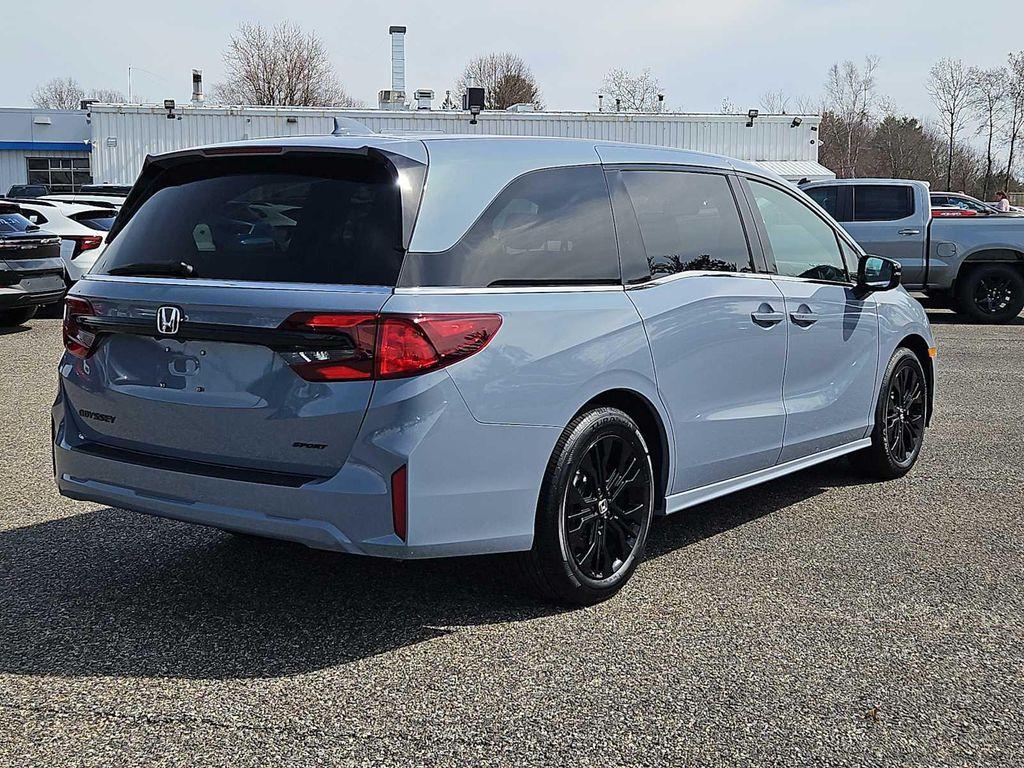 used 2026 Honda Odyssey car, priced at $44,998