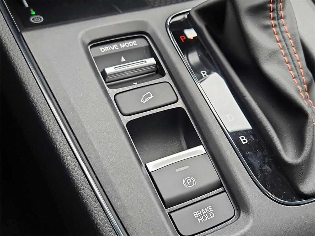 new 2026 Honda CR-V Hybrid car, priced at $40,680