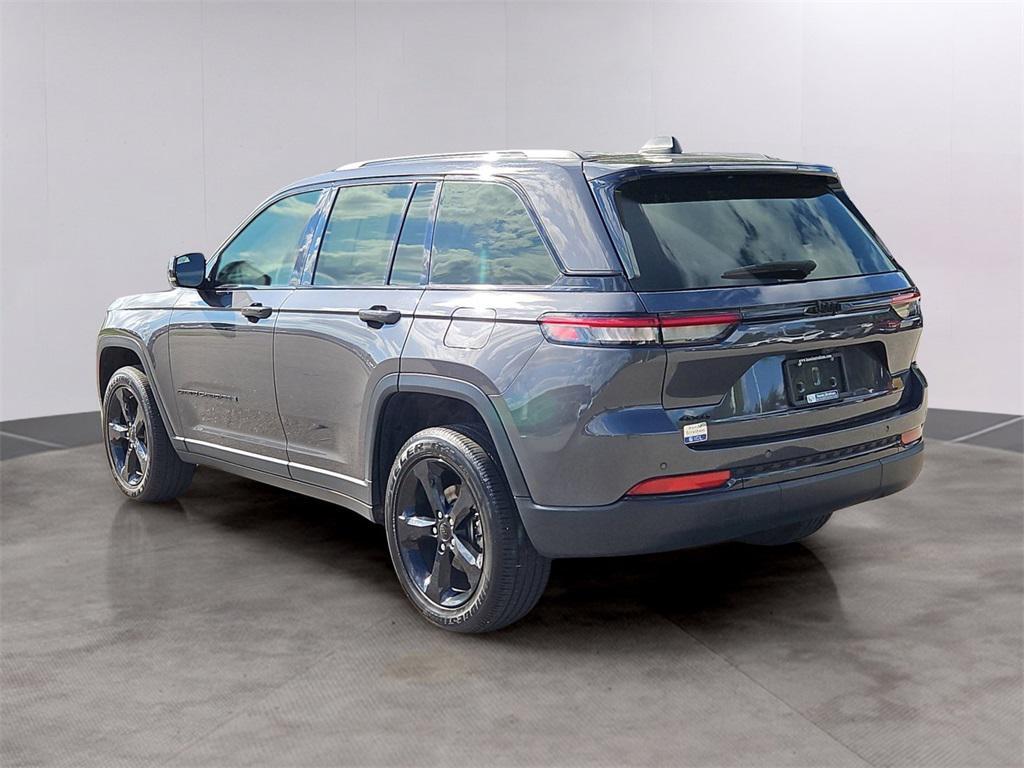 used 2023 Jeep Grand Cherokee car, priced at $32,667