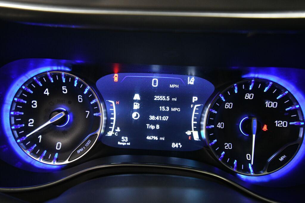 used 2025 Chrysler Pacifica car, priced at $34,991