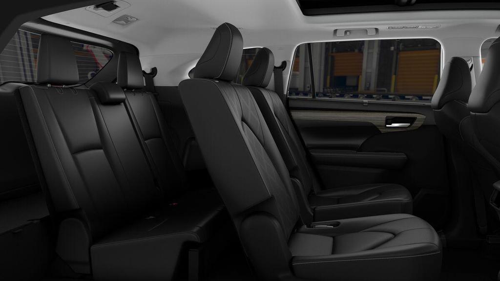 new 2026 Toyota Highlander Hybrid car, priced at $55,858