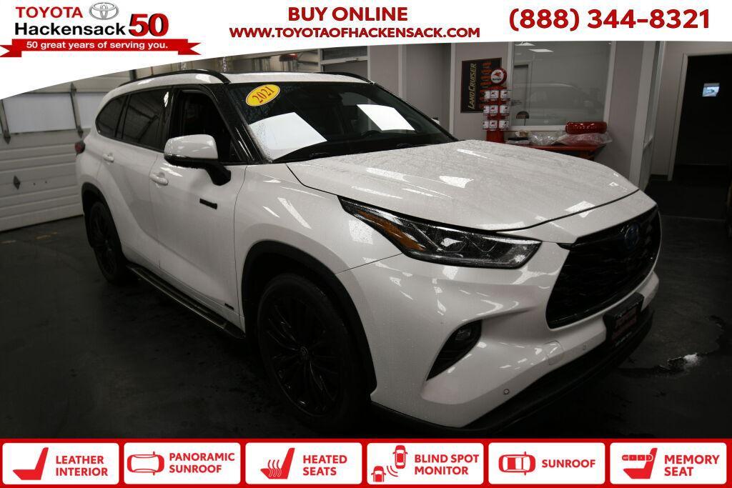 used 2021 Toyota Highlander Hybrid car, priced at $38,991