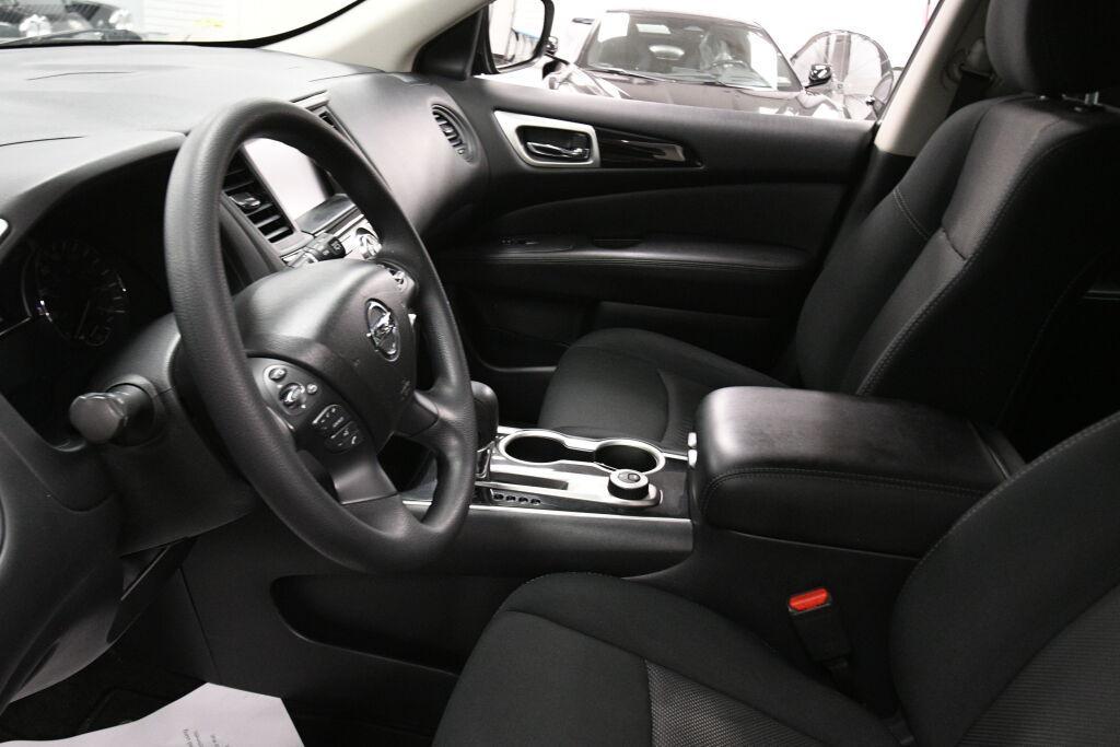 used 2019 Nissan Pathfinder car, priced at $17,791