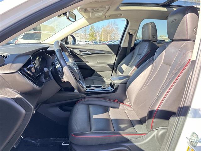 used 2023 Buick Envision car, priced at $21,000