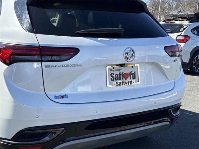 used 2023 Buick Envision car, priced at $21,000