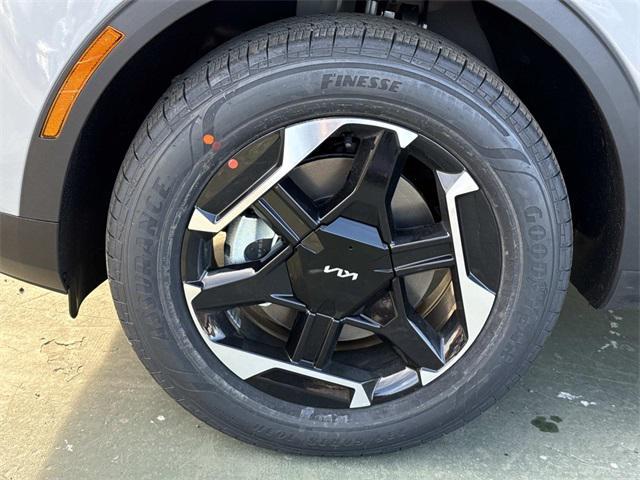 new 2026 Kia Sportage car, priced at $33,065