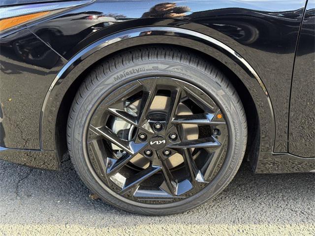 new 2025 Kia K4 car, priced at $27,686