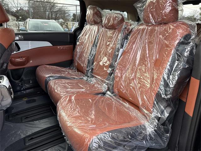 new 2026 Kia Carnival Hybrid car, priced at $52,915