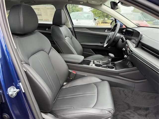 new 2026 Kia K5 car, priced at $34,438