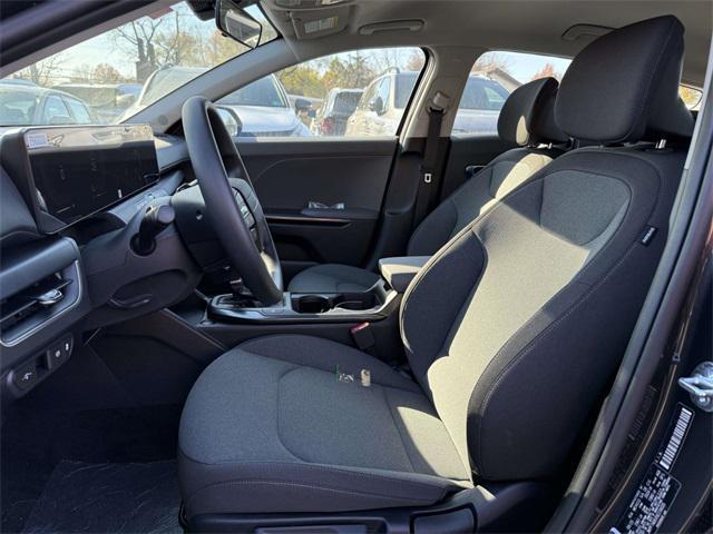 new 2025 Kia K4 car, priced at $22,771
