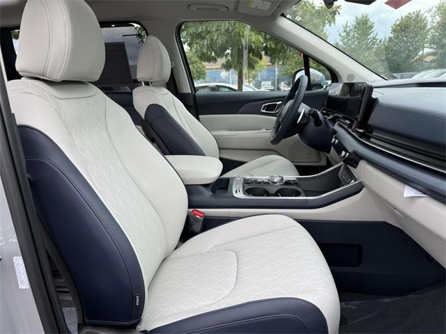 new 2026 Kia Carnival Hybrid car, priced at $46,675