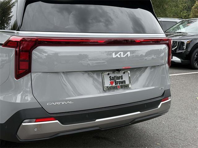 new 2026 Kia Carnival Hybrid car, priced at $46,675