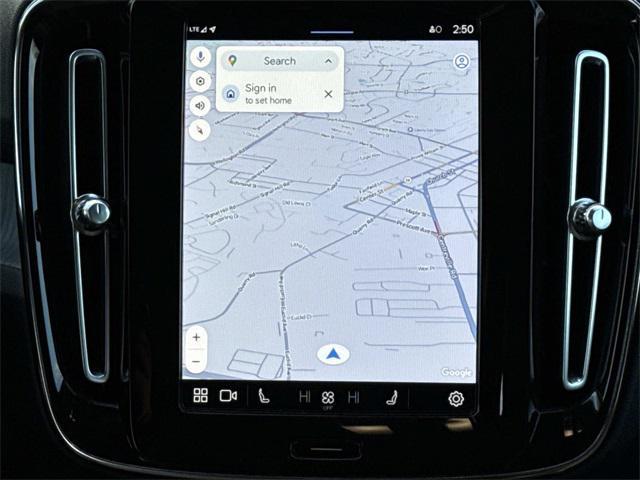 used 2023 Volvo XC40 car, priced at $18,494