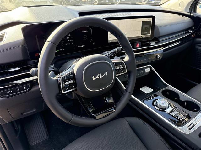 new 2026 Kia Carnival Hybrid car, priced at $55,000