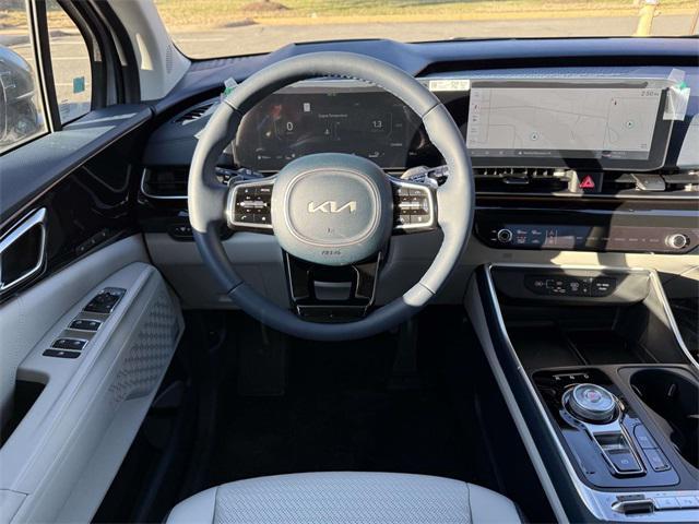 new 2026 Kia Carnival Hybrid car, priced at $52,326