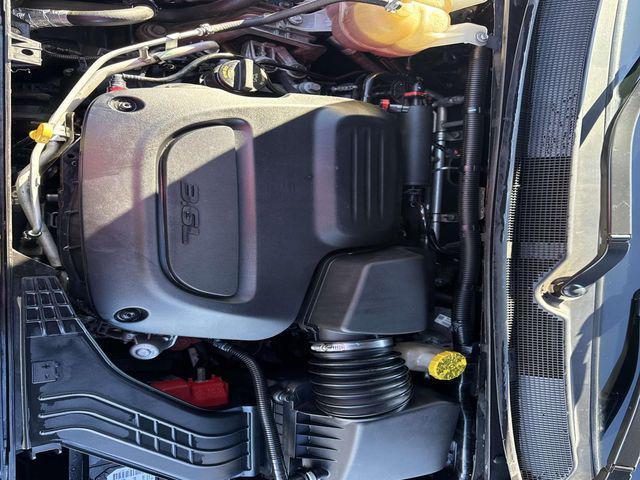 used 2020 Chrysler Pacifica car, priced at $15,995