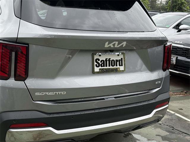 new 2025 Kia Sorento Hybrid car, priced at $45,684