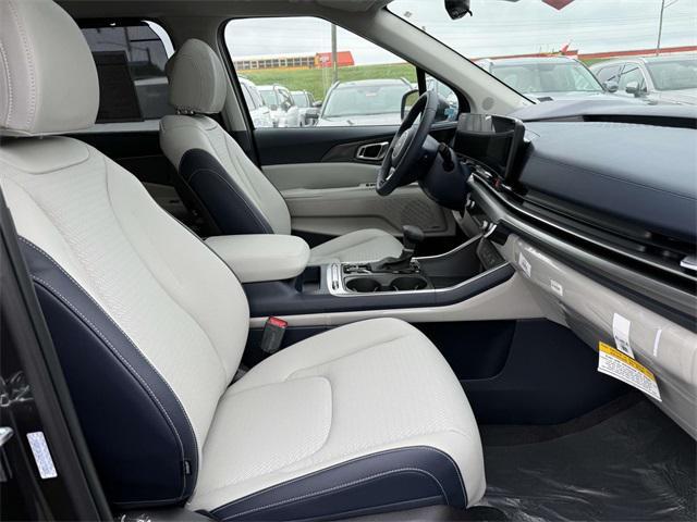 new 2026 Kia Carnival car, priced at $50,179