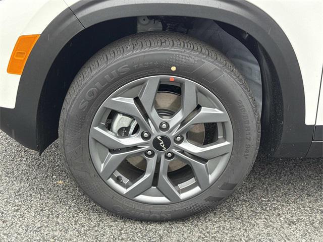 new 2026 Kia Seltos car, priced at $26,180