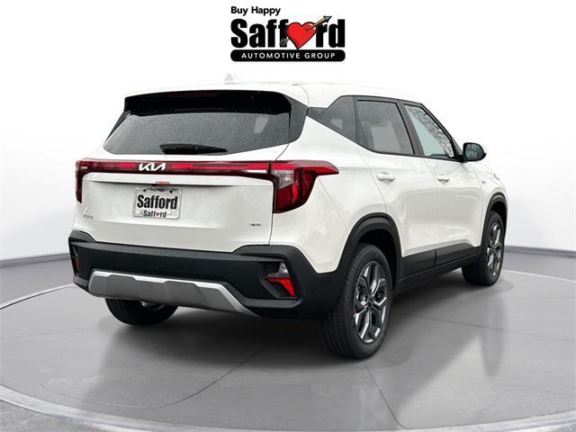 new 2026 Kia Seltos car, priced at $26,180