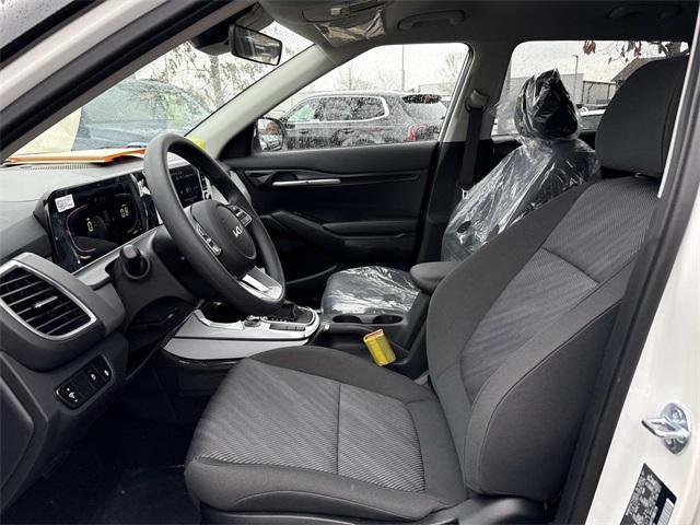 new 2026 Kia Seltos car, priced at $26,180
