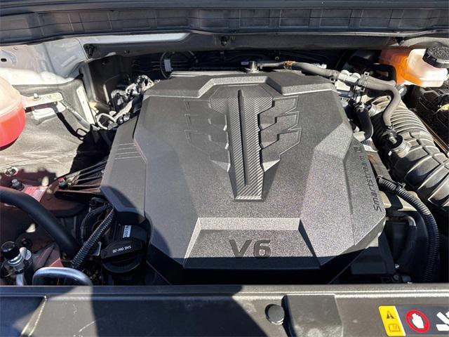 used 2023 Kia Carnival car, priced at $30,000