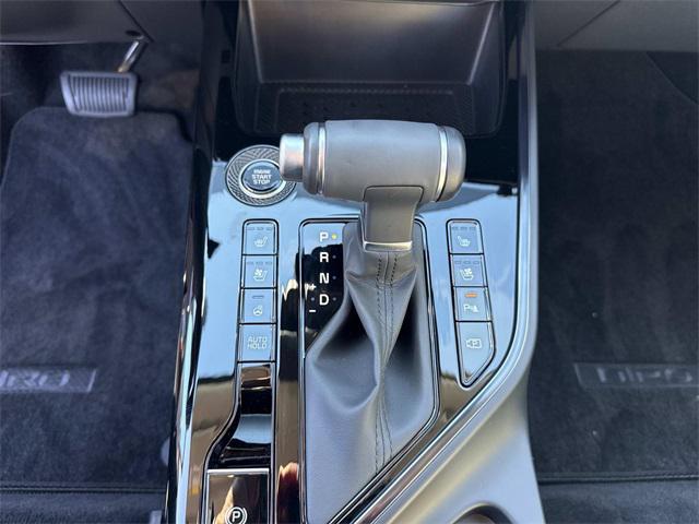 used 2025 Kia Niro car, priced at $30,450