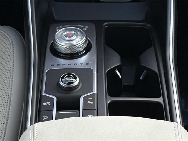 new 2026 Kia Sorento Hybrid car, priced at $38,798