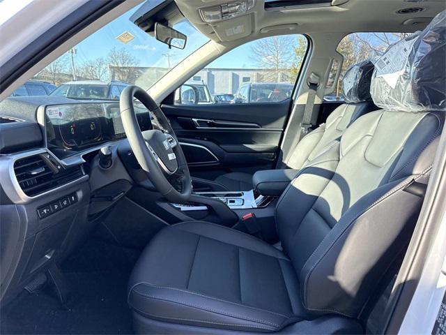 new 2025 Kia Telluride car, priced at $39,195