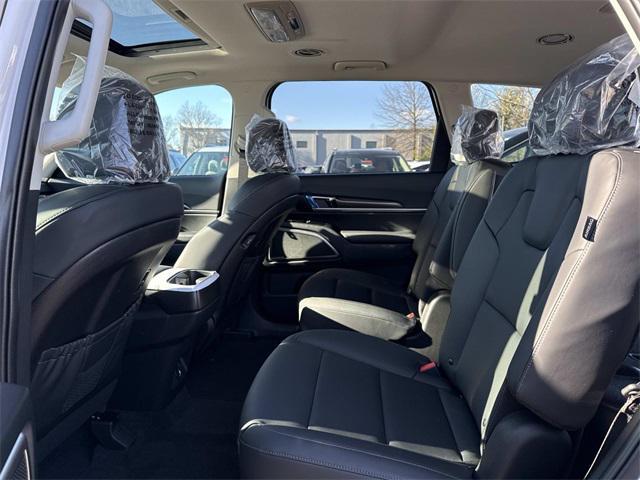 new 2025 Kia Telluride car, priced at $39,195