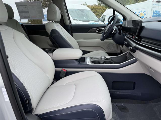 new 2026 Kia Carnival Hybrid car, priced at $51,230